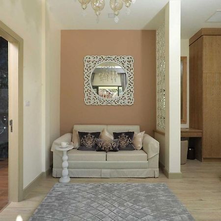 Sea-Esta Villa Pantai Bang Tao Bagian luar foto