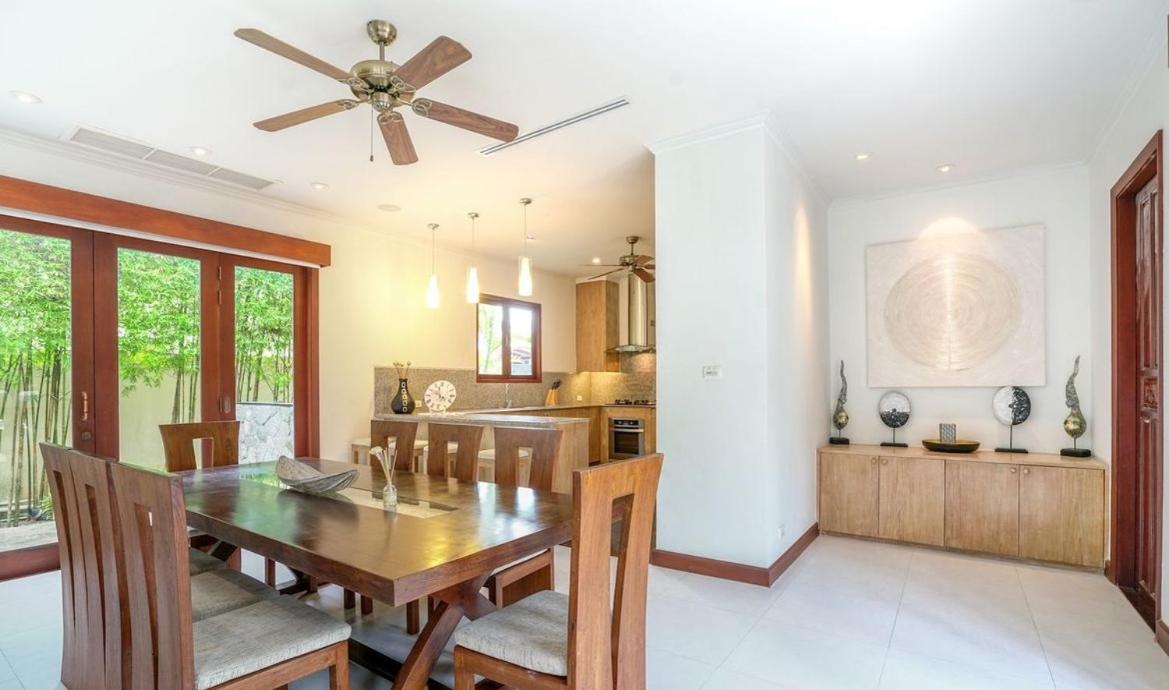Sea-Esta Villa Pantai Bang Tao Bagian luar foto
